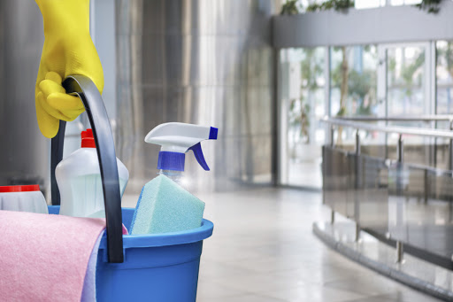 Why Your Facility Needs a Professional Commercial Cleaning Service