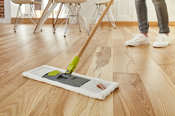 How to Clean and Maintain Your Laminate Floors – The Dos and Don’ts