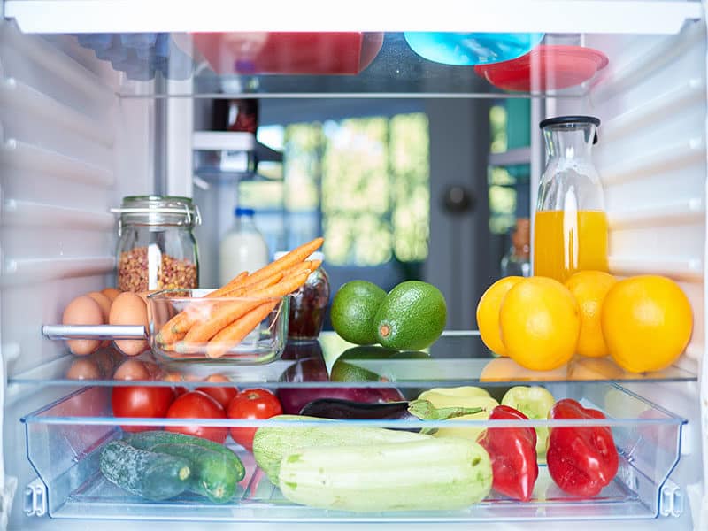 Cleaning Your Refrigerator: The Ultimate Guide 